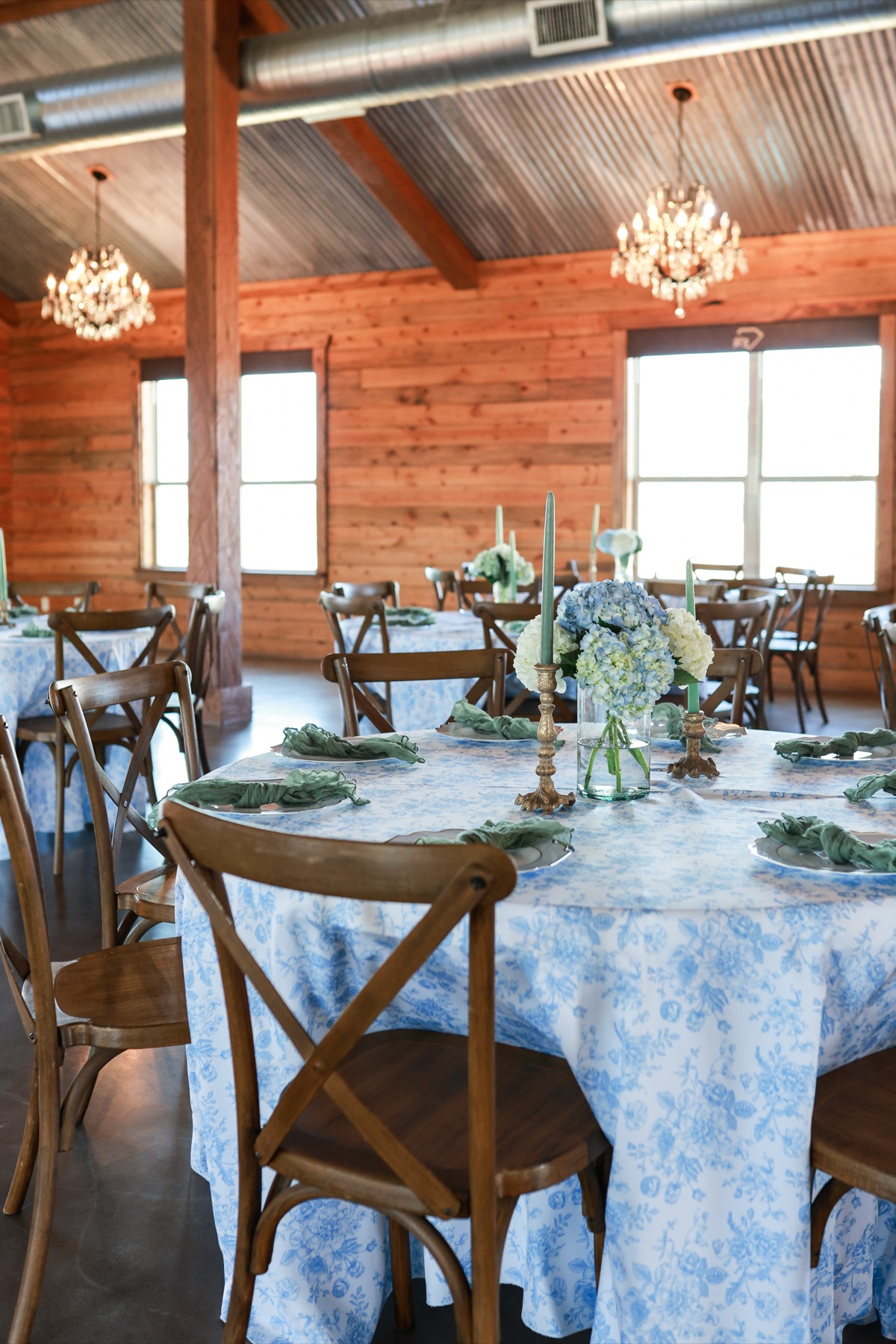The Reception Barn at Diamond H3 Ranch