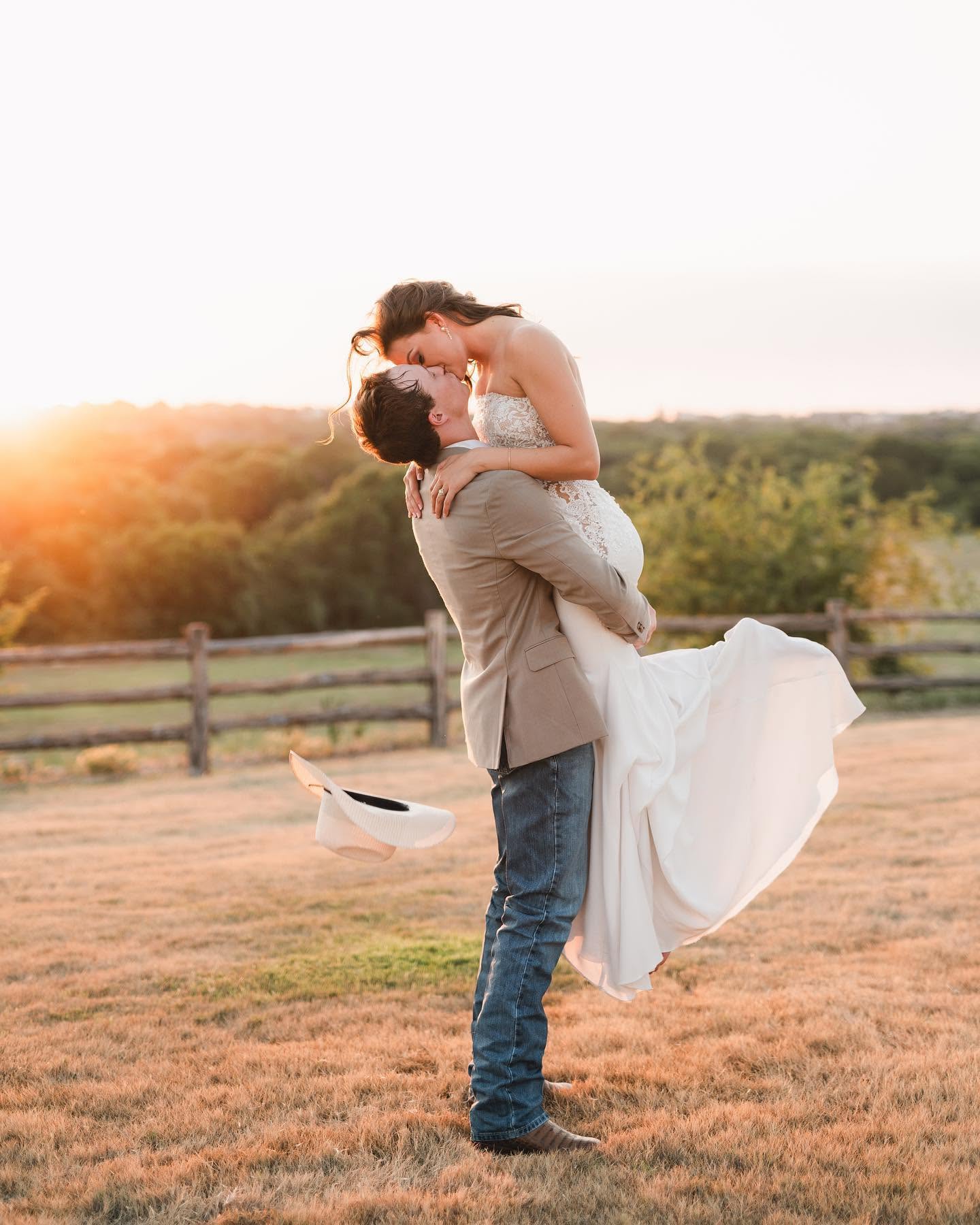 Real Weddings at Diamond H3 Ranch, photo 37