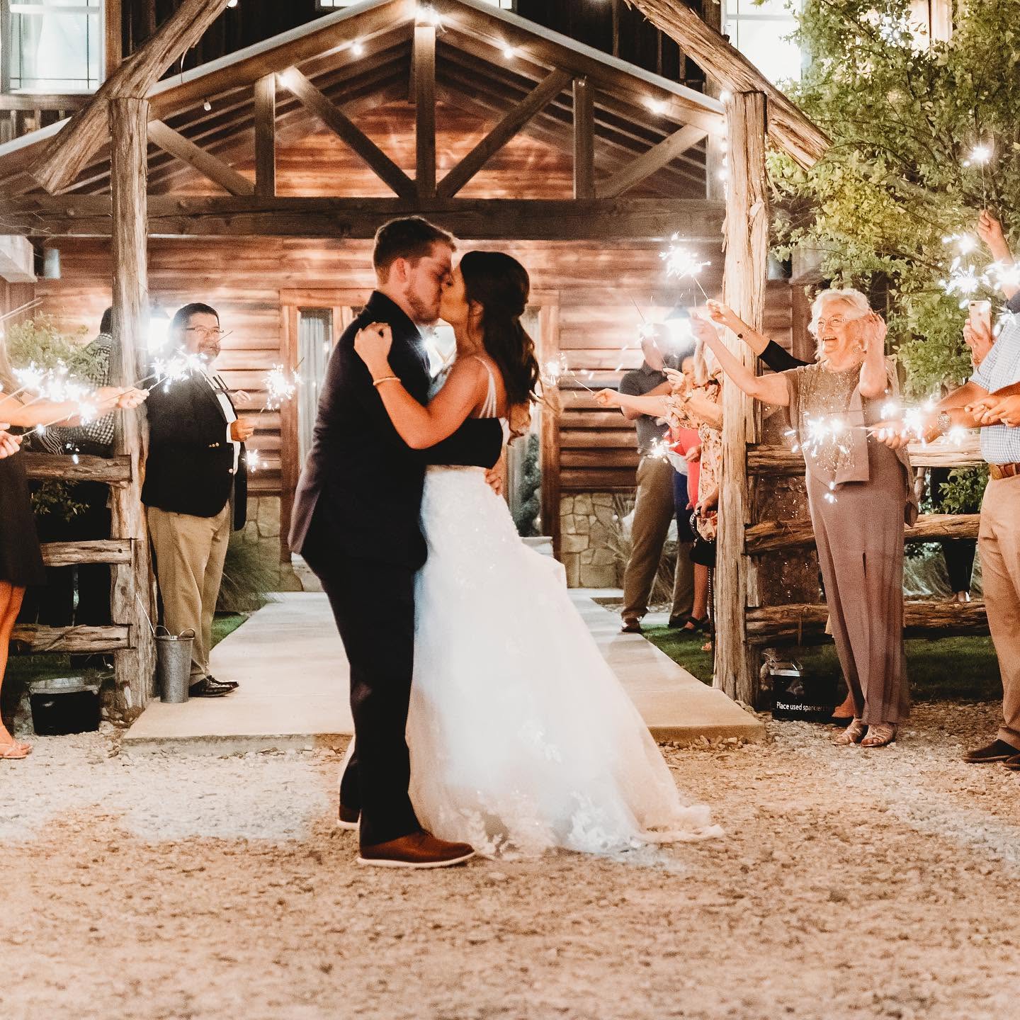 Real Weddings at Diamond H3 Ranch, photo 43