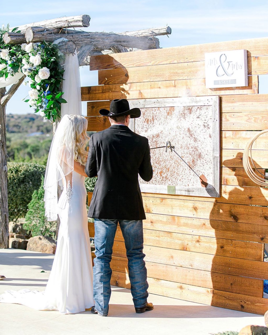 The Hilltop Ceremony at Diamond H3 Ranch, photo 1